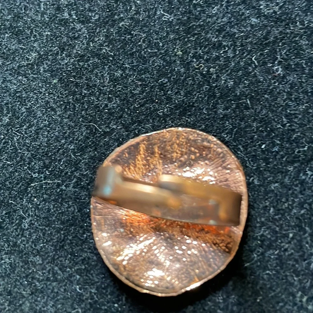 Ring - Picture 2 of 3